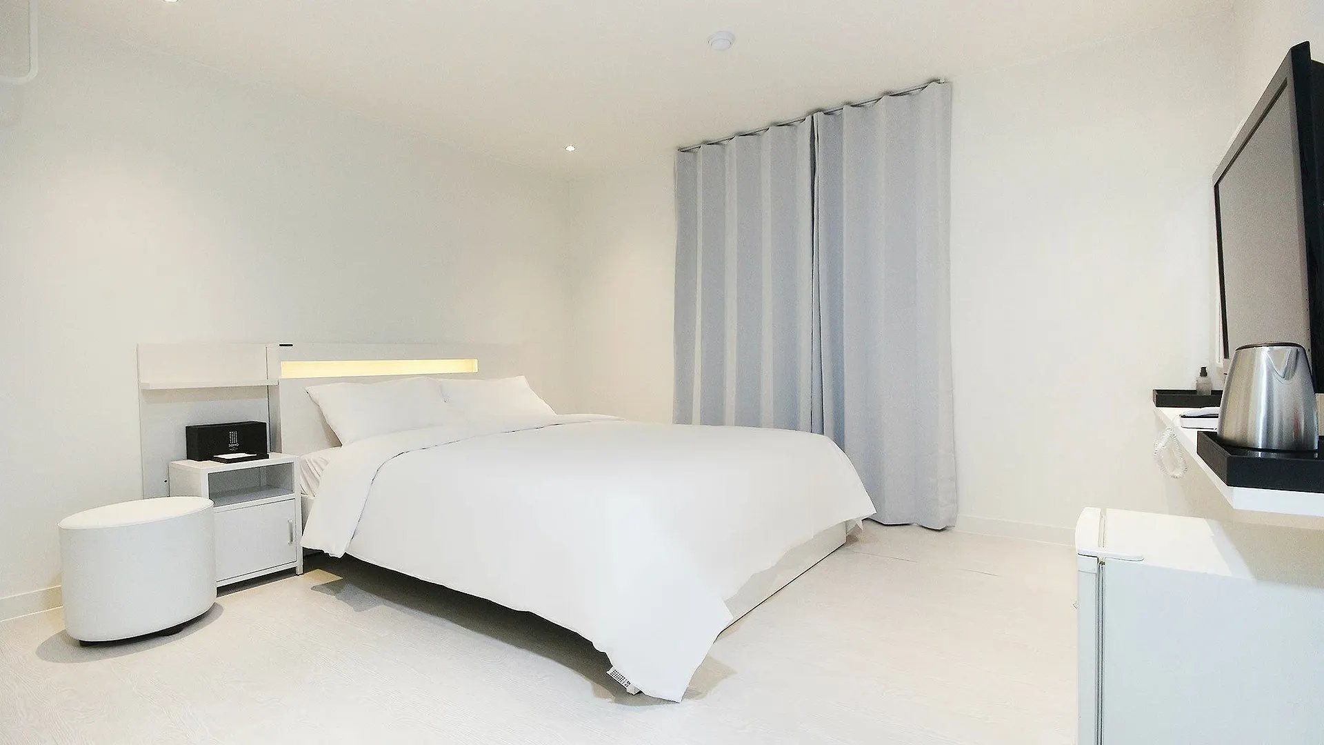 Soho Hotel Busan 2*,
